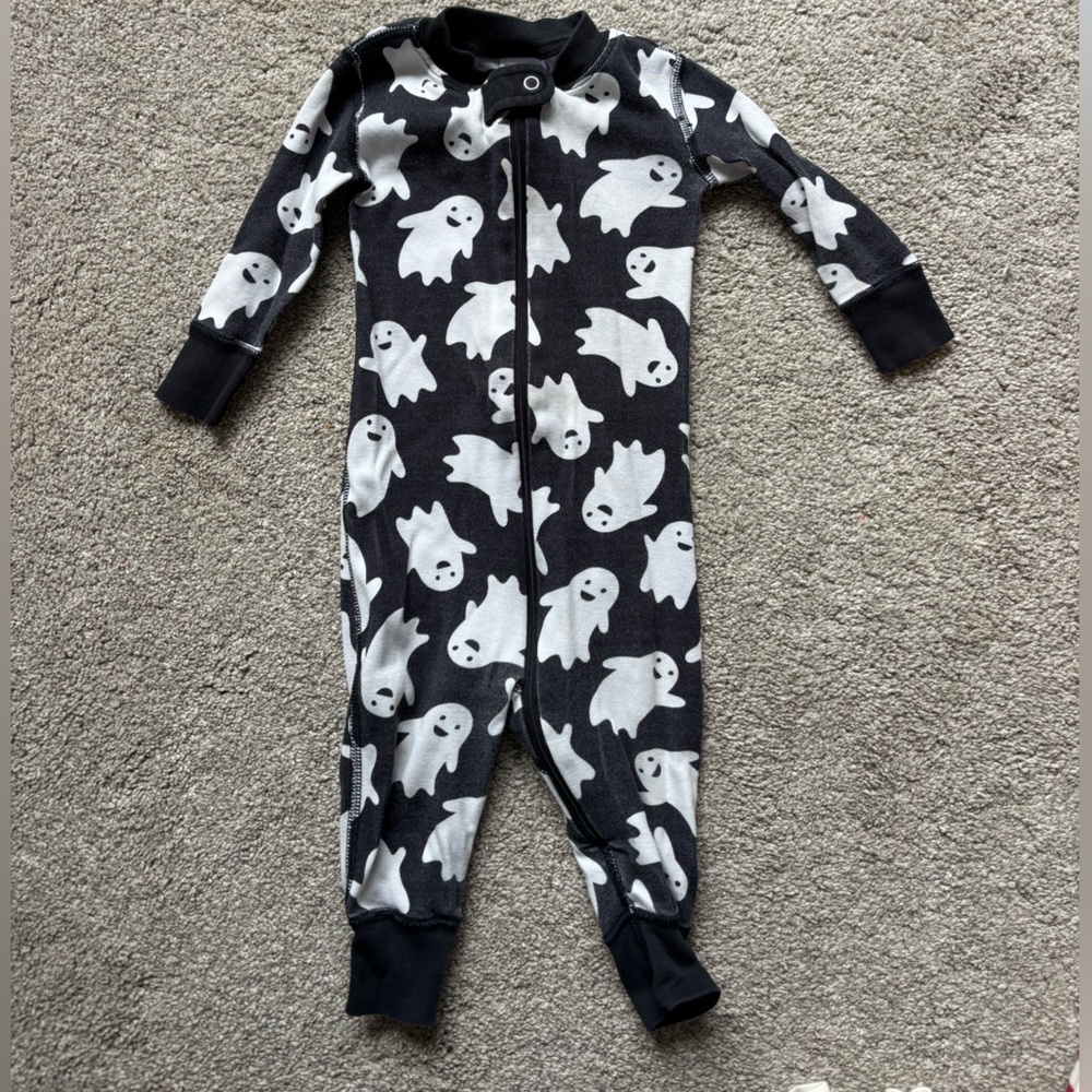 Hanna Andersson Ghost PJs 6-12month